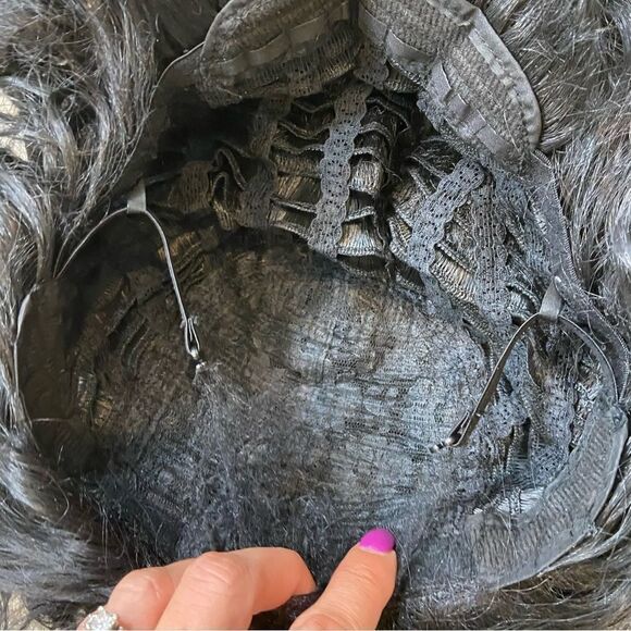 New without Tags Adult Size Black Curly Hair Wig - Picture 8 of 8